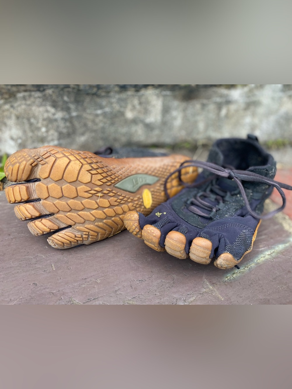 Vibram Five Fingers black men’s 44 eu 11 us